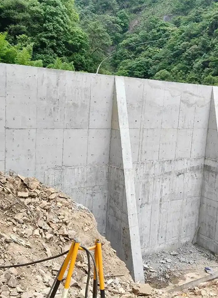 北京通州区重力式挡土墙
